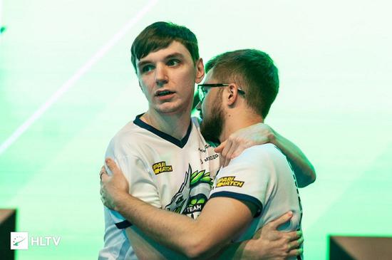 LPL英雄联盟S15瑞士轮次日AL TES BLG全胜战绩